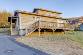 Waynesville Cabin Rental with Mountain Views